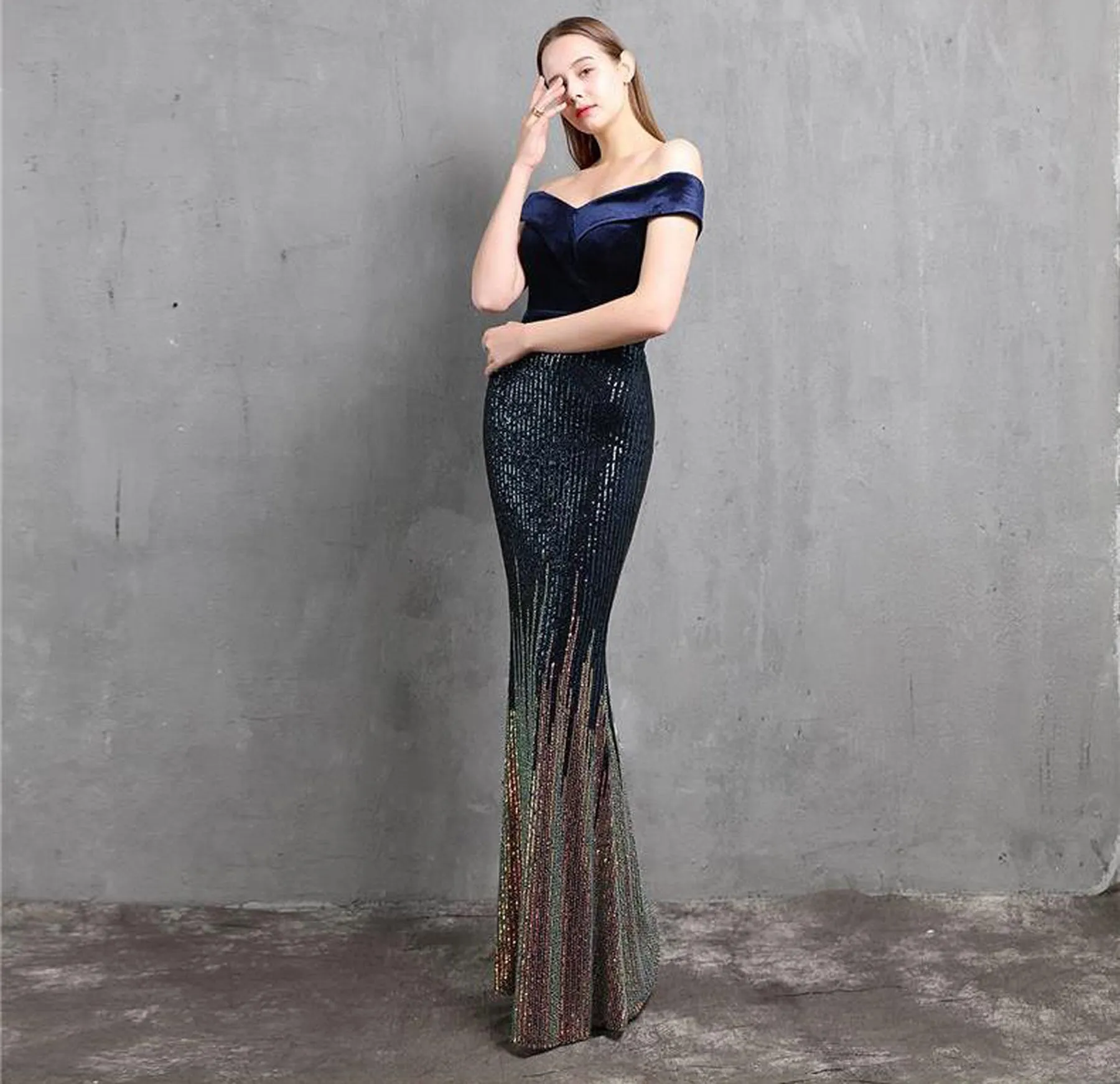 Boat Neck Velvet Contrast Mermaid Maxi Dress