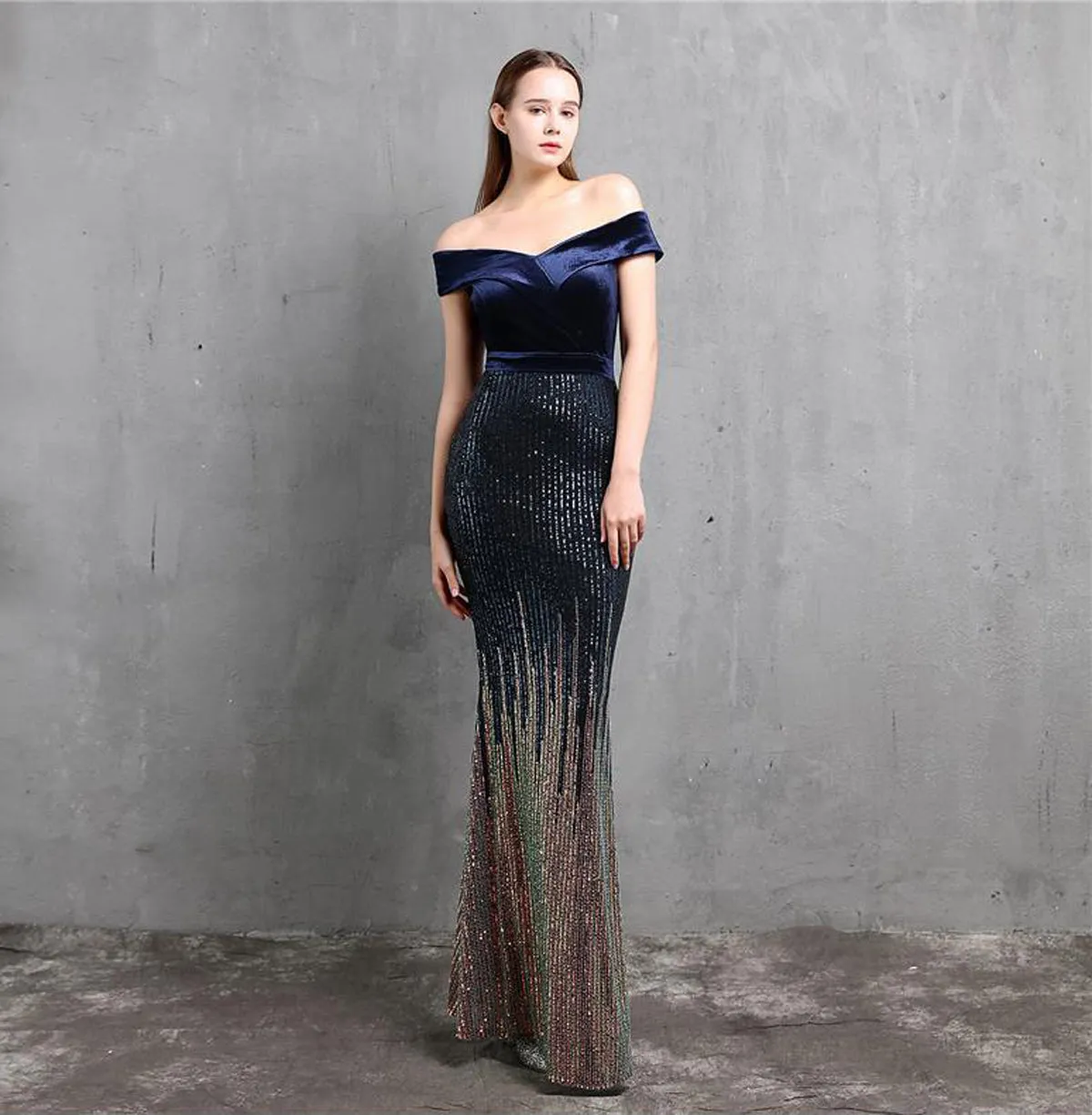 Boat Neck Velvet Contrast Mermaid Maxi Dress