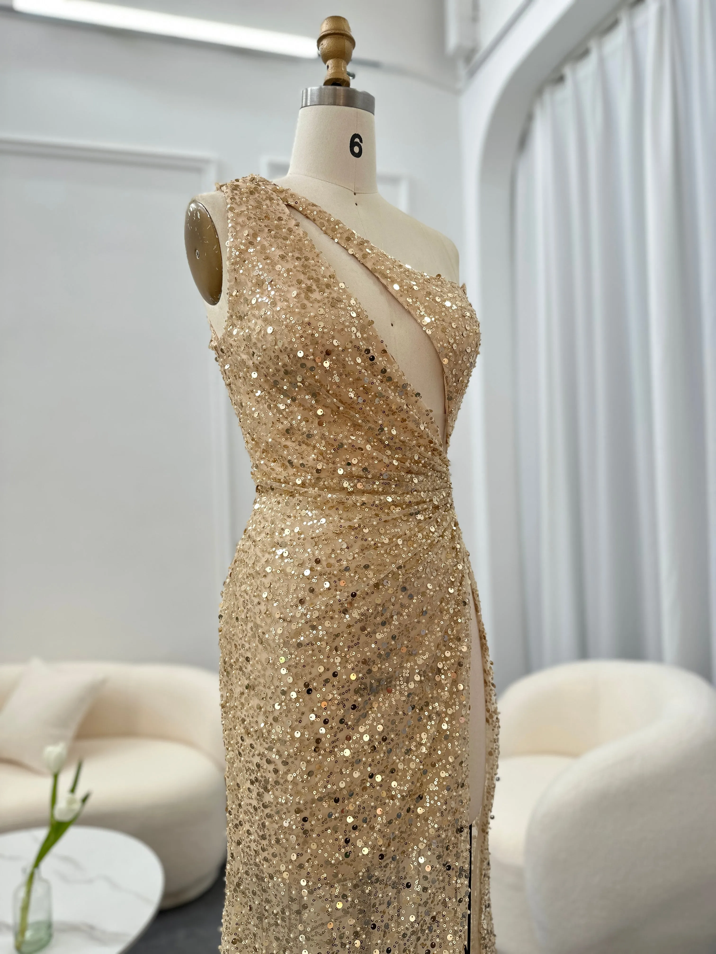 Luxury One-Shoulder Champagne High Slit Cocktail Dress RM087