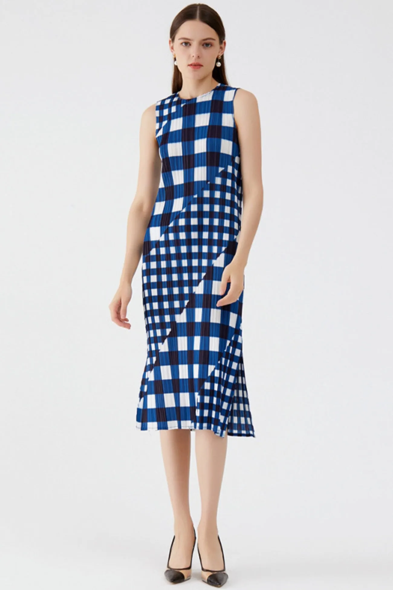 Plaid Print Sleeveless Full Pleated Dress